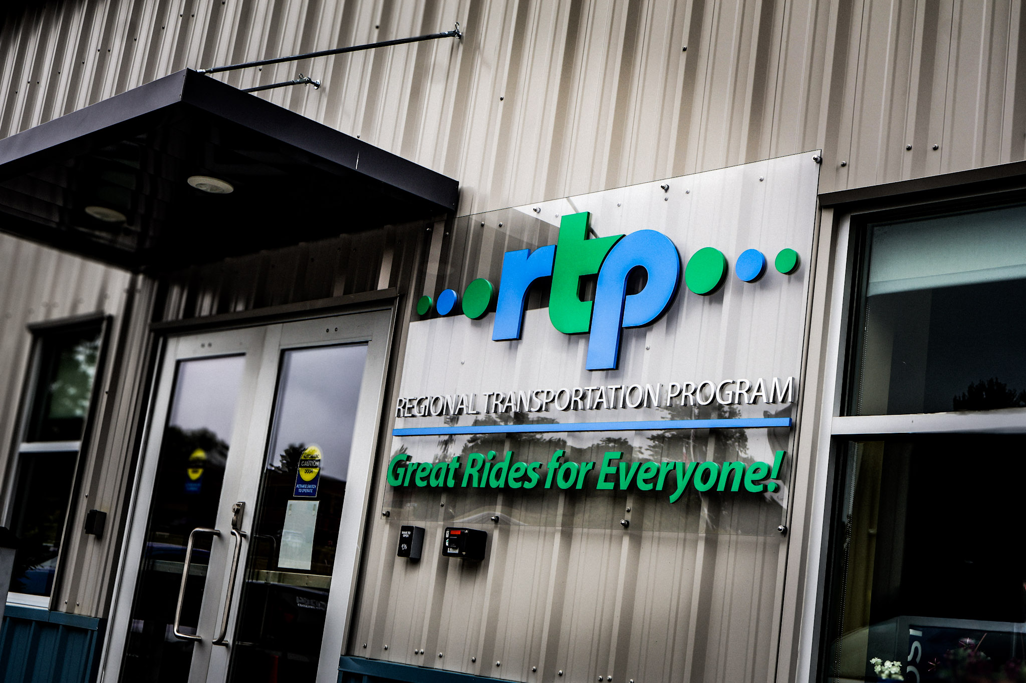 Photo showing the RTP Rides building located in Westbrook, Maine